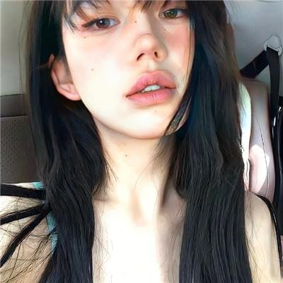 穿普拉达的女王封面